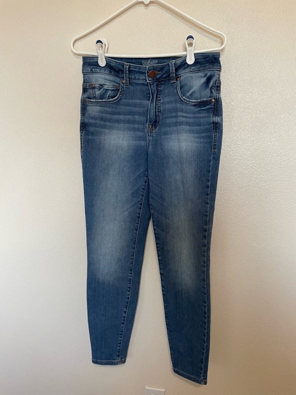 Maurices EverFlex High-rise Medium Blue Skinny Jeans